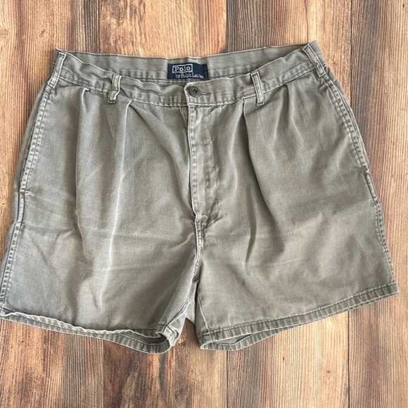 Vintage Polo by Ralph Lauren Shorts. Size 34. - Picture 1 of 7